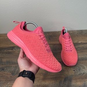 APL Athletic Propulsion Labs Techloom Phantom Womens Coral Running Shoes Size 10